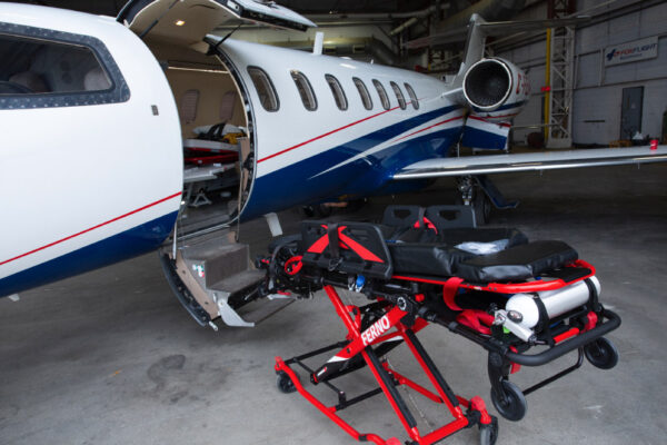 Learjet 40XR Exterior Door Stretcher